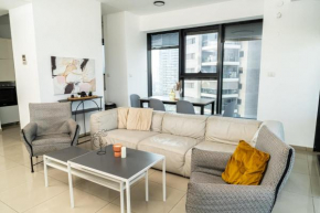 O&O Group - Stunning Sea View 4 BR Apt